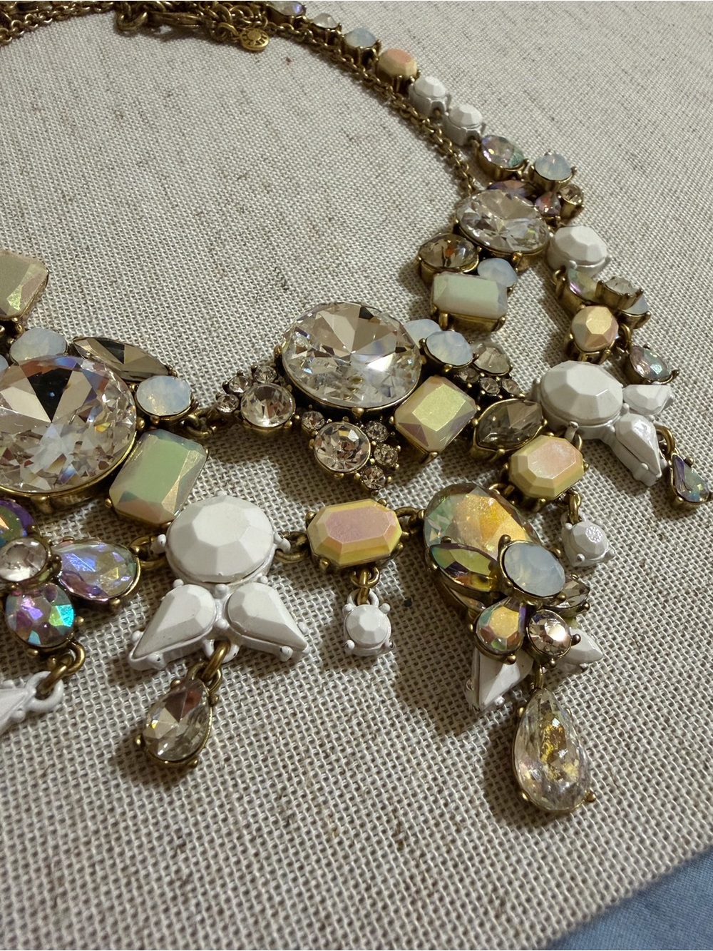J.CREW Iridescent floral Aurora Crystal Rhinestone Opal Statement Necklace Y2K - Picture 17 of 17